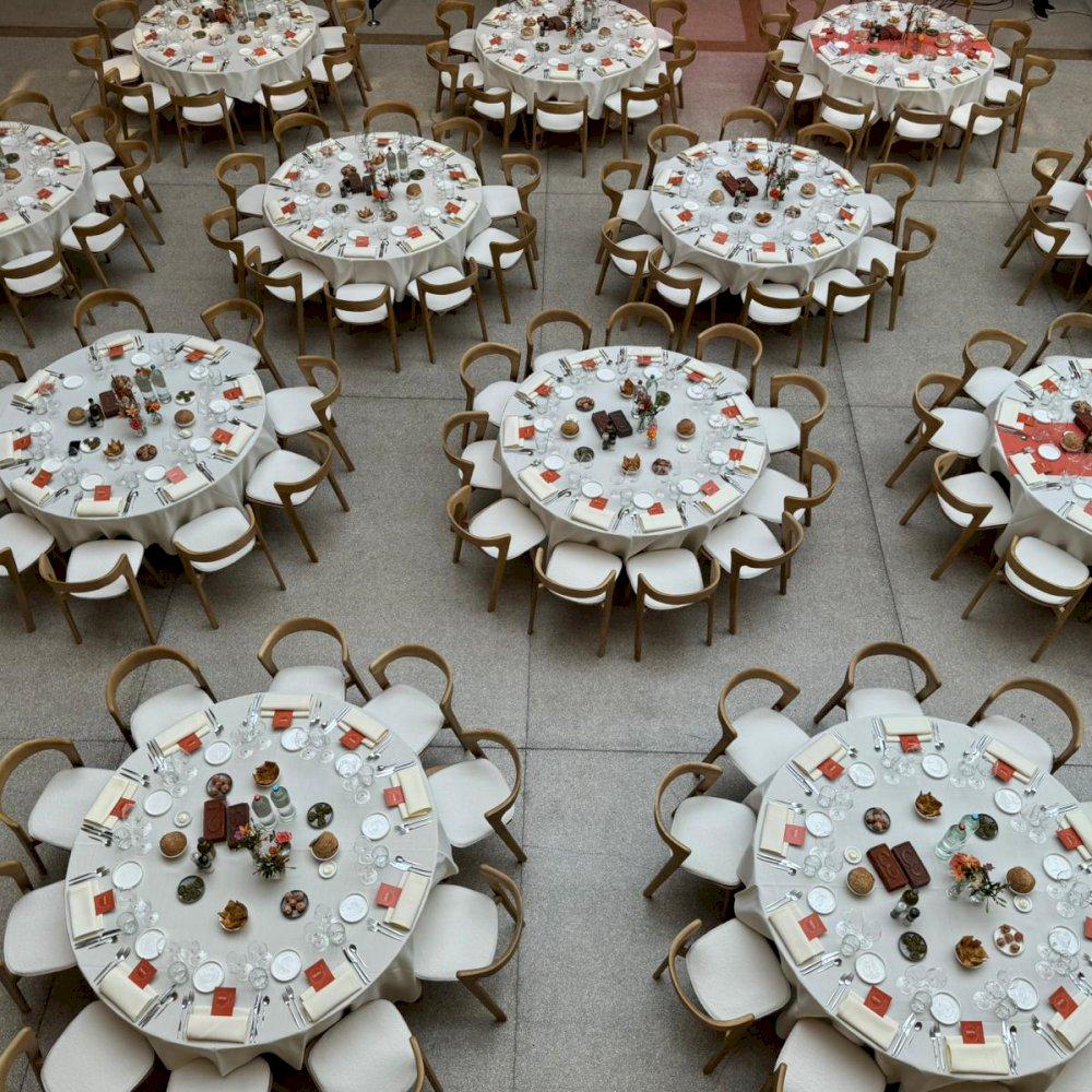 Tray Chair Dining 2