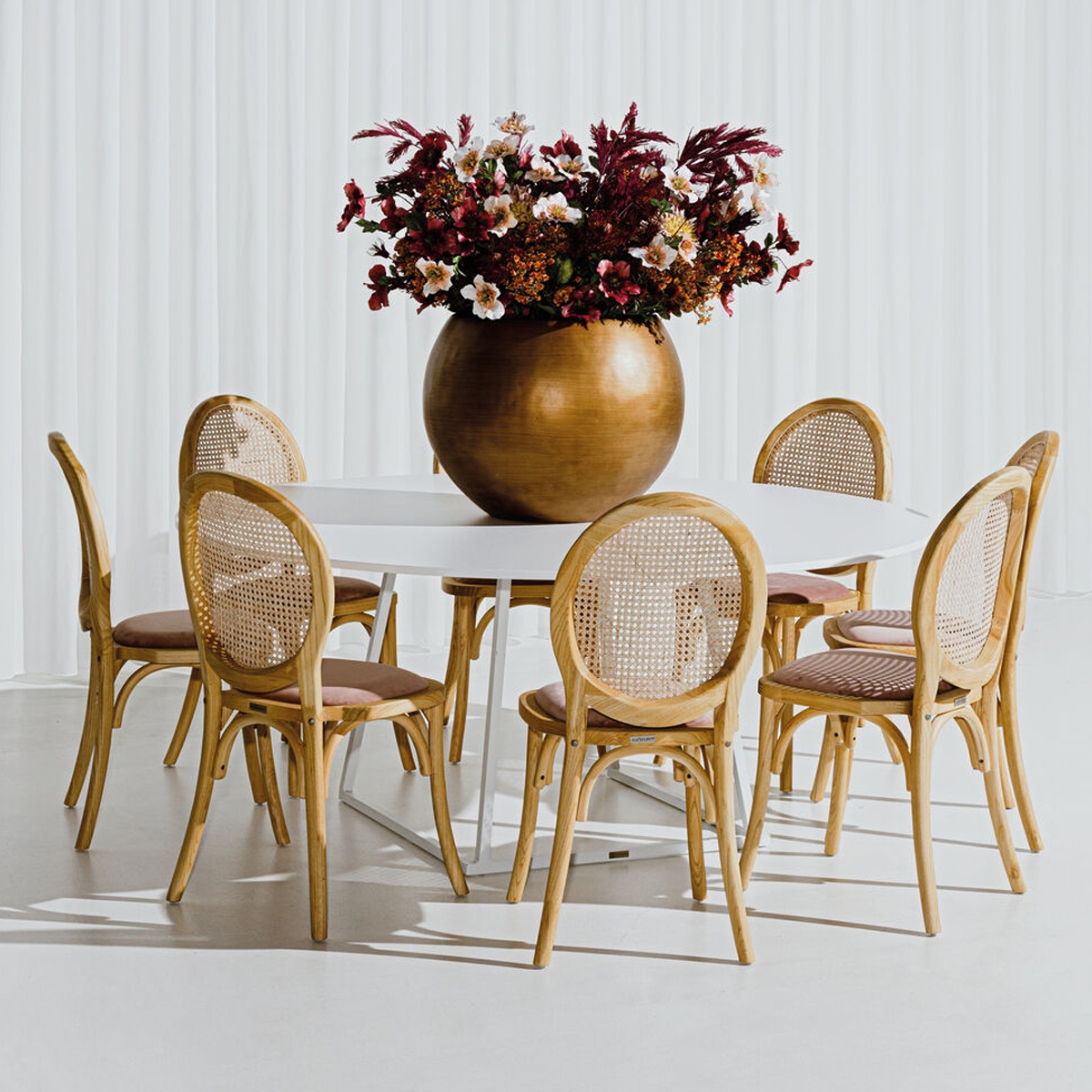 Dallas Round XXL Bistro Table - White