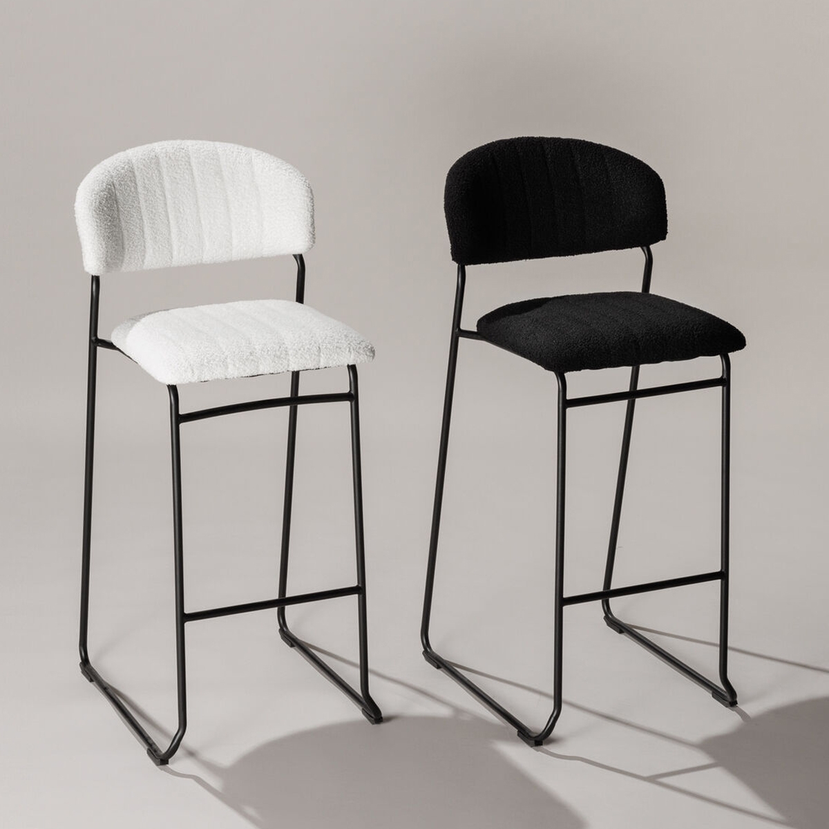 Ski Stool - Black