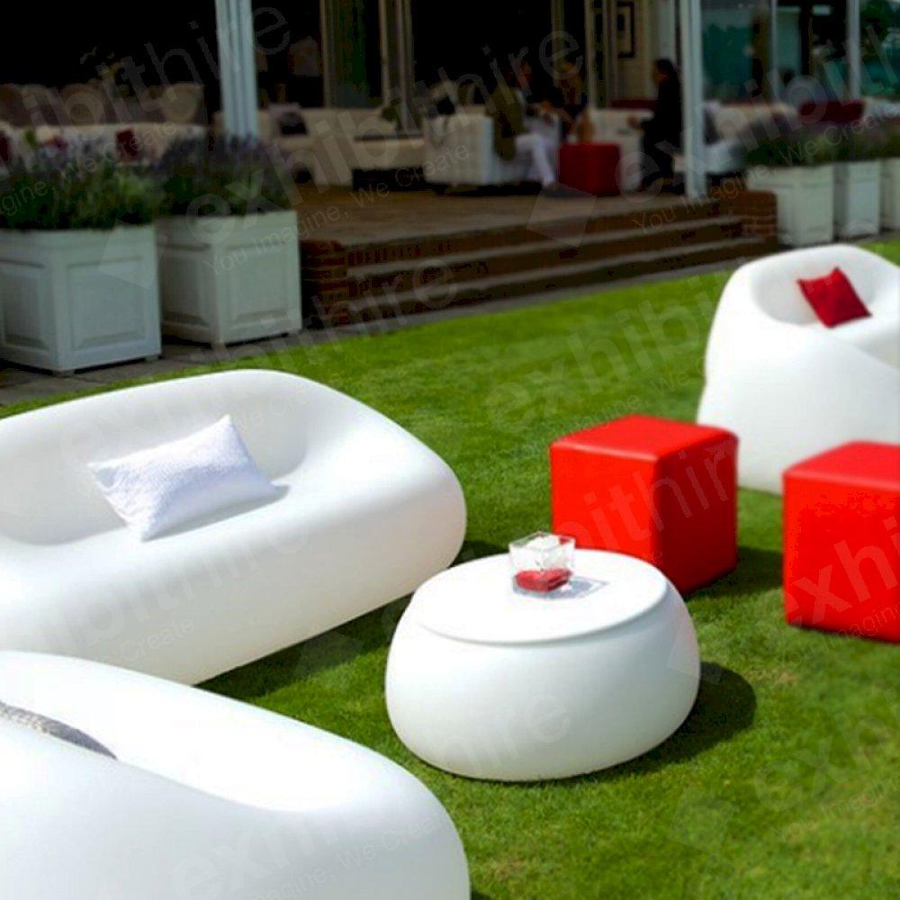 Our Blob Sofa can be illuminated and gives a beautiful glow to any event. It can be paired with the Blob Coffee Table and Blob Chair as a complete set.