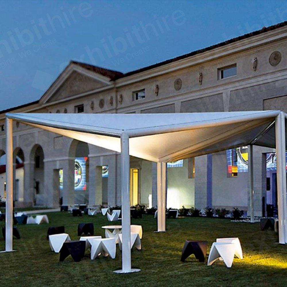 The Tetra Pergola is the perfect solution for outdoor events.