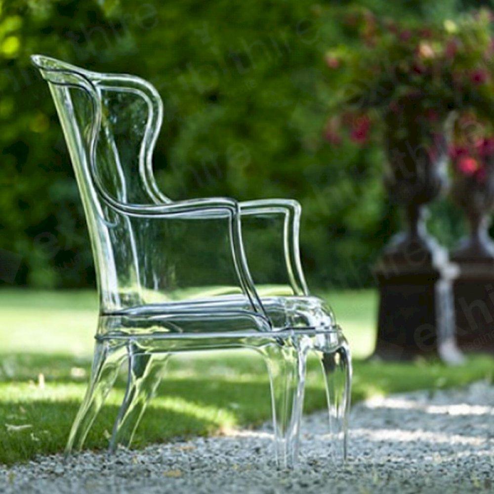 The Clear Throne Chair is an eye-catching furniture piece that will be sure to impress event guests.
