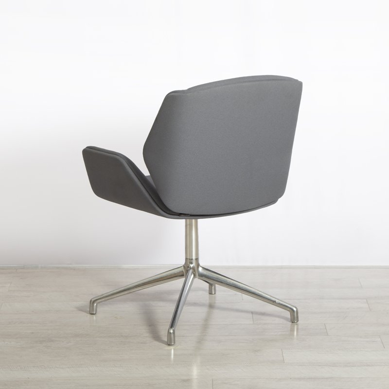 Boss Cruze Chair