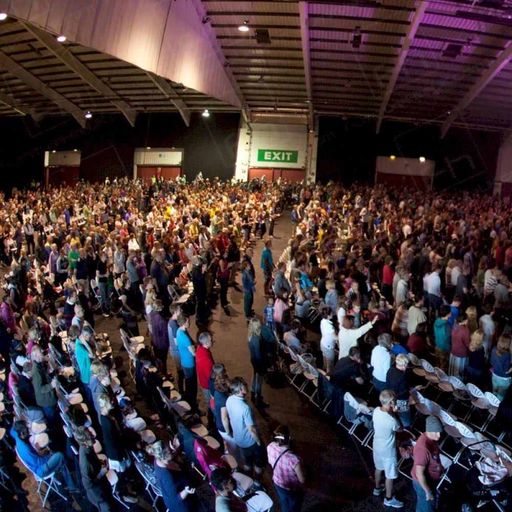 Guests enjoying the show!