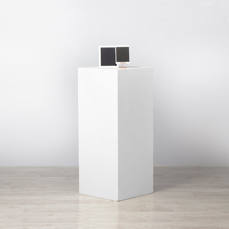 Plinth 500x500x1000h