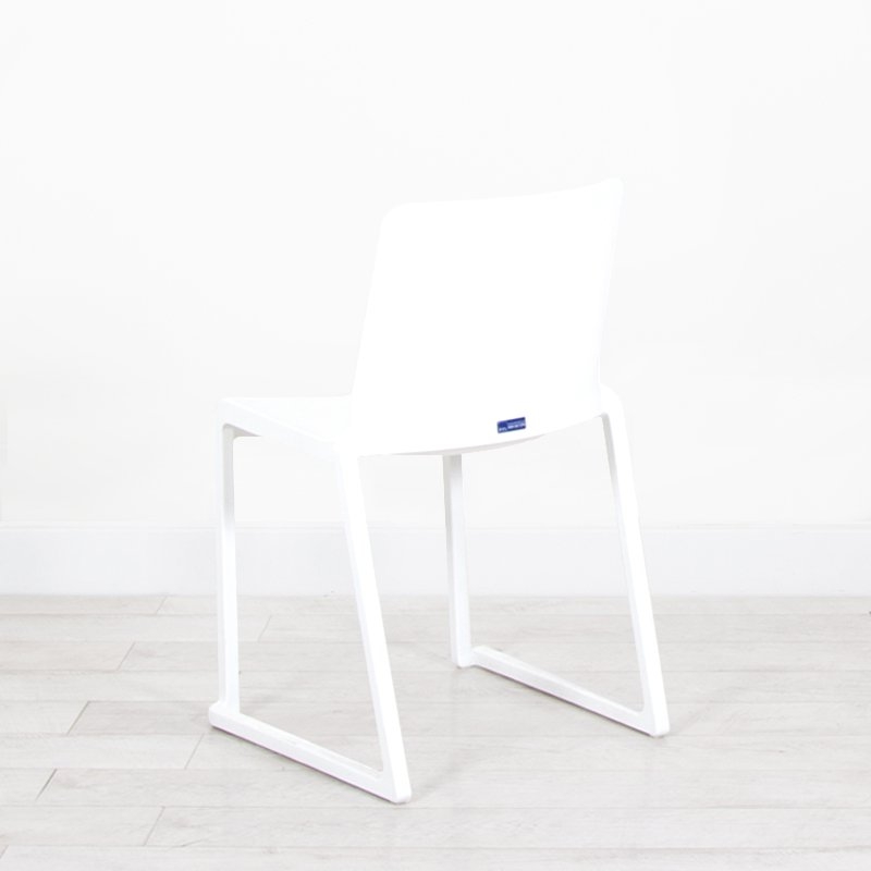Kansas Linking Chair - White