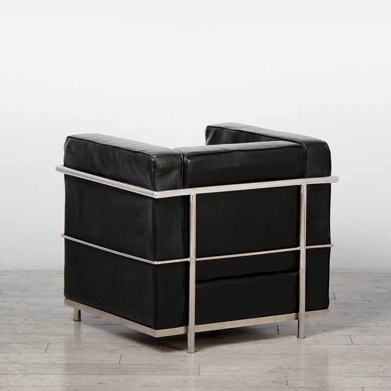 Corbusier Armchair - Black